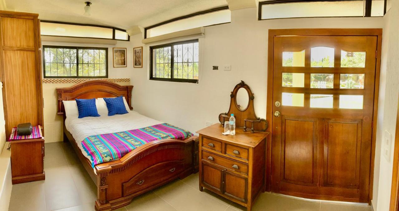 Hosteria Casa Silva Checa Екстериор снимка